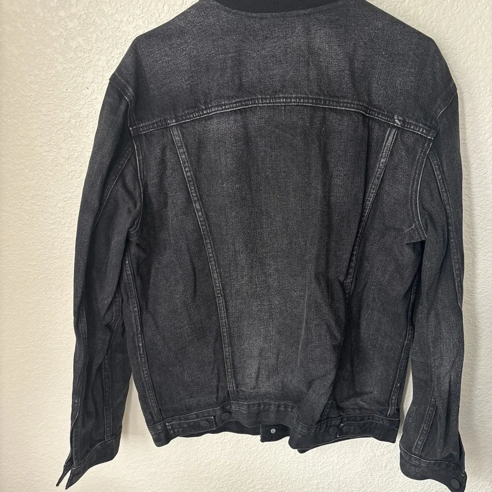 Levi's Mens Stripe Sleeve Trucker Jacket Color Black 596030000 size‎ xL
